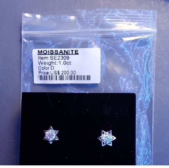 Moissanite Star Earrings #22 - Picture 4 of 4